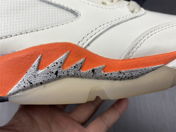 Jordan 5 Retro Total Orange DC1060-100