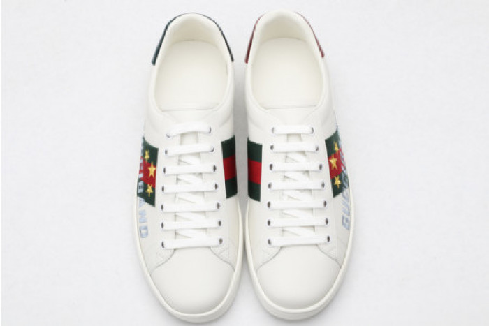 G*u*i ace embroidered low-top sneaker 603693 0fi10 9069