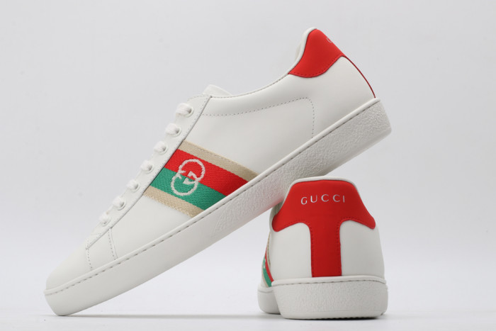 G*u*i low-top sneaker