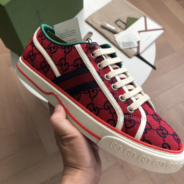 G*u*i tennis 1977 sneaker