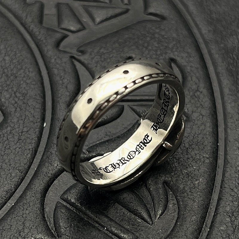 Ch*0me He**ts Ring