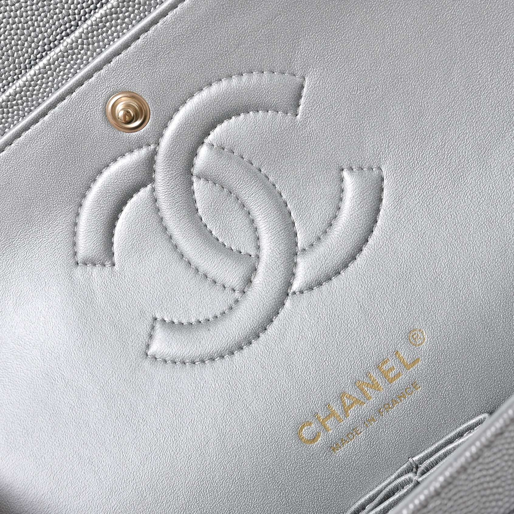 Ch**el Classic Flap Light Gold Hardware A01112 15.5x25.5x6.5cm