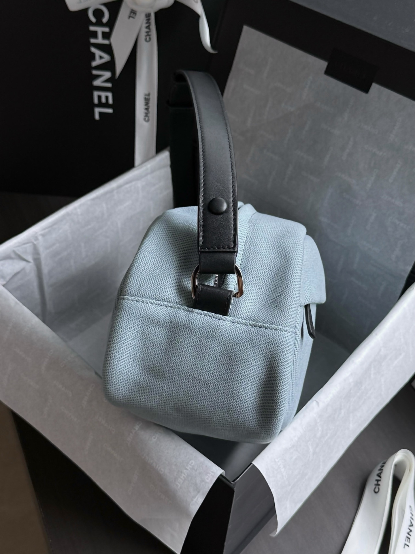 Ch**el Coco Beach Bag AS5269 17x32x13cm