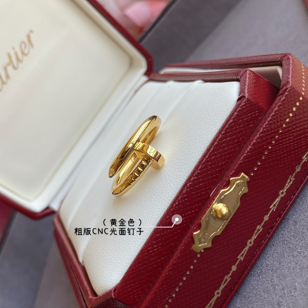 Ca*t1er Thick version smooth nail Ring