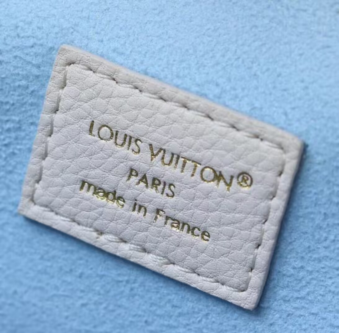 LV VANITY CHAIN ​​POUCH Handbag M27744 11.5x6.5x19cm