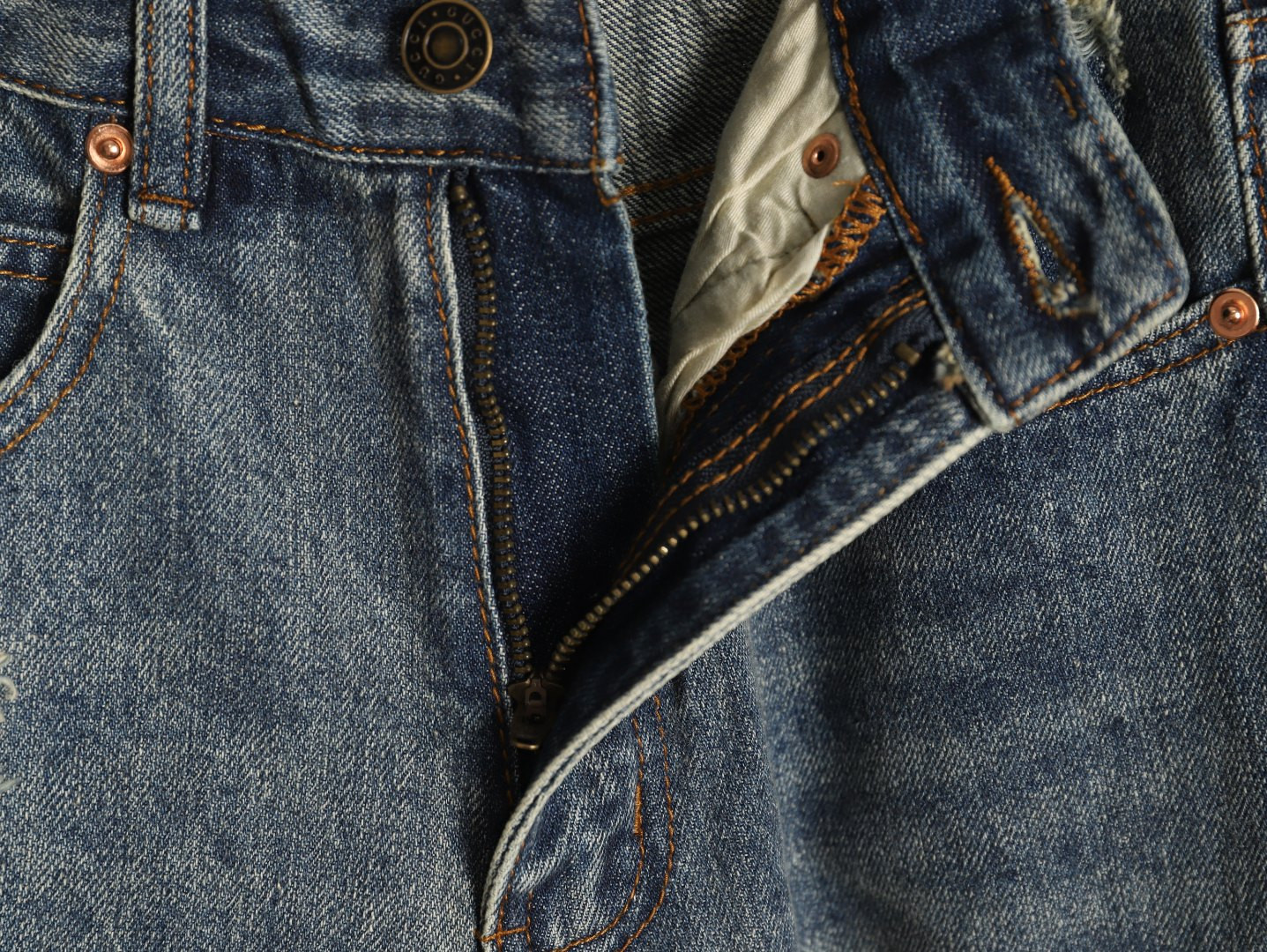 Gvc*1 Jeans