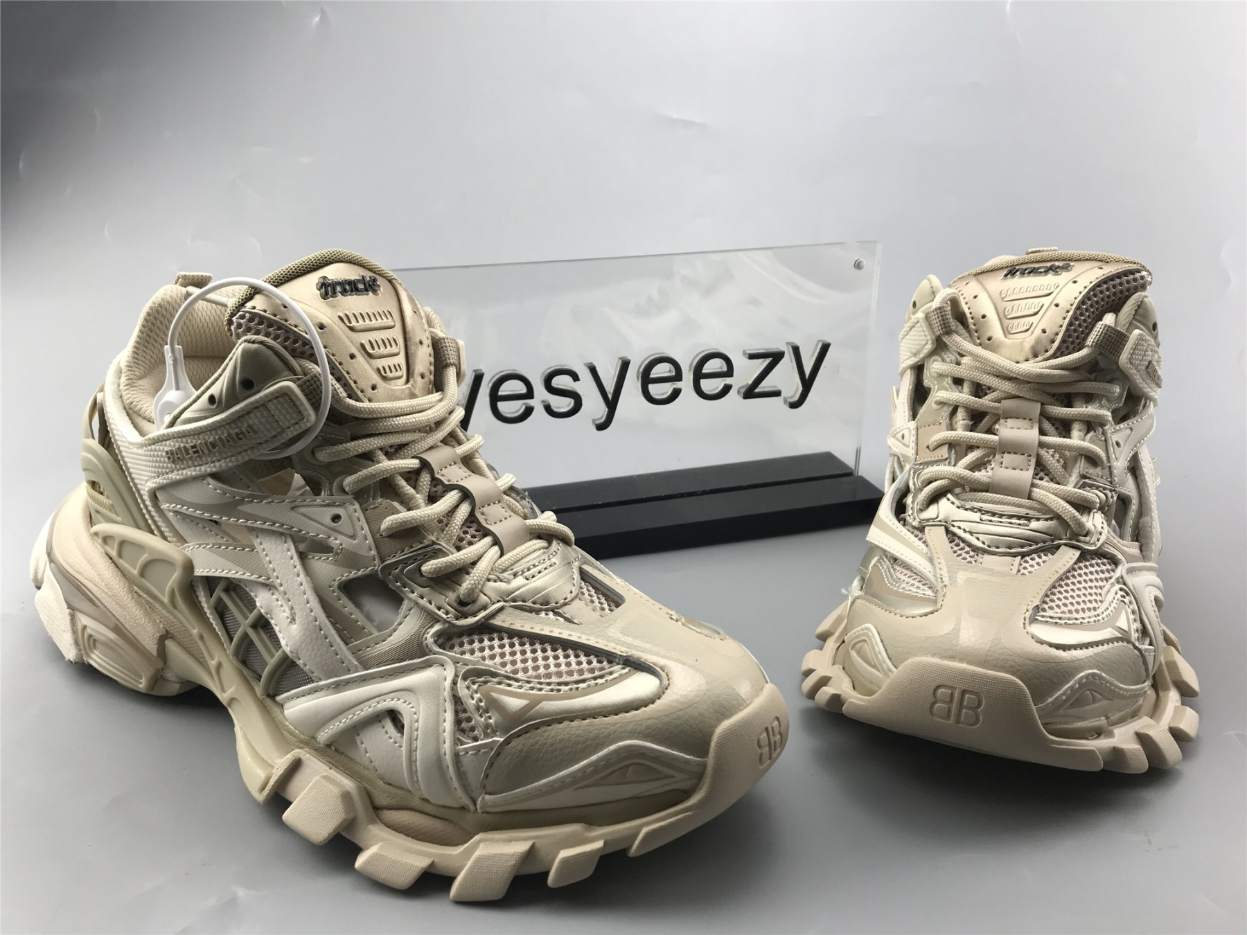 UA TRACK.2 SNEAKER WHITE