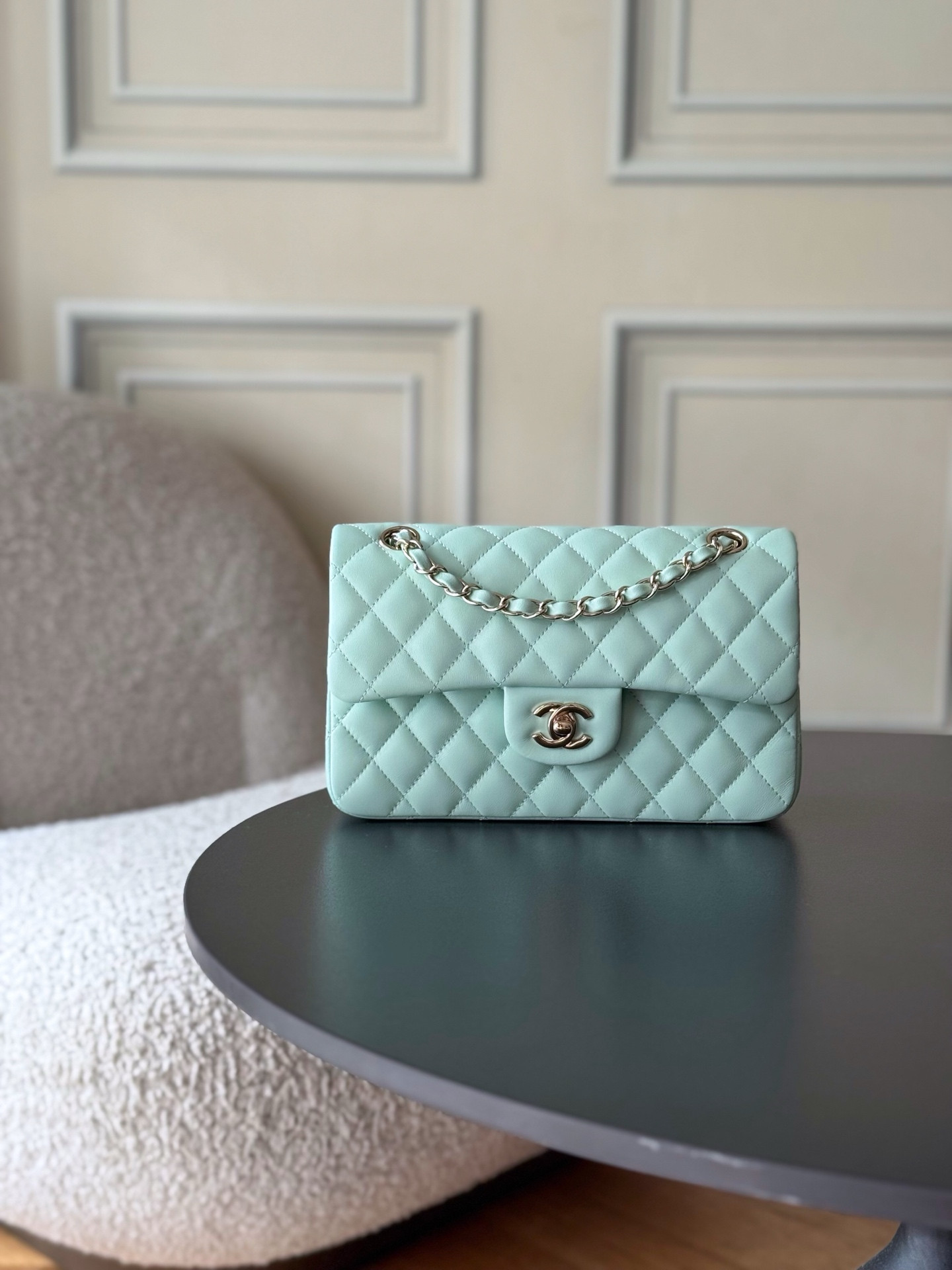 Ch**el Small Classic Bag 23x6.5x14cm