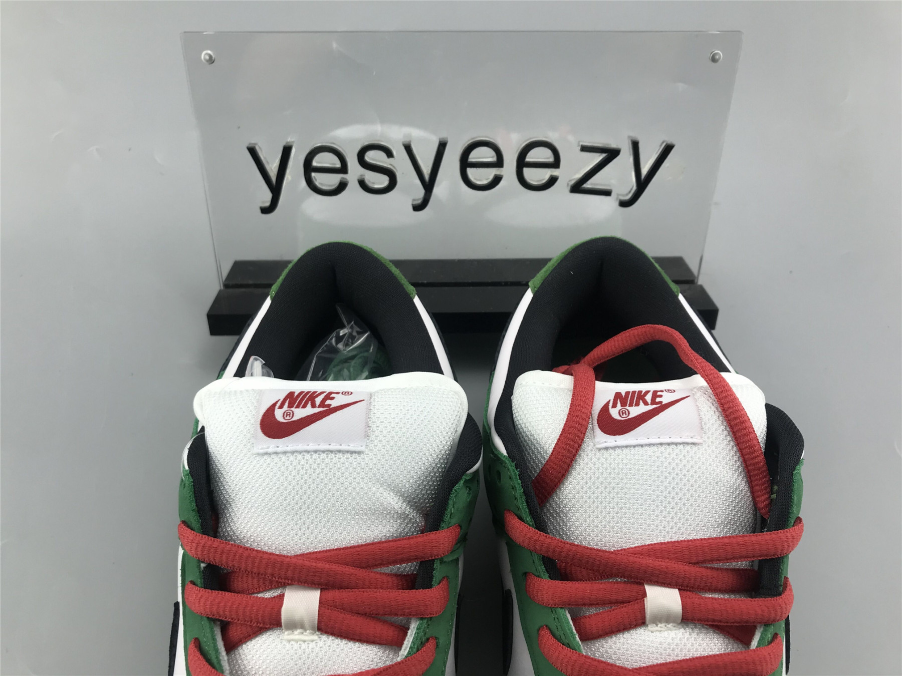 UA NIKE DUNK LOW PRO SB "HEINEKEN"