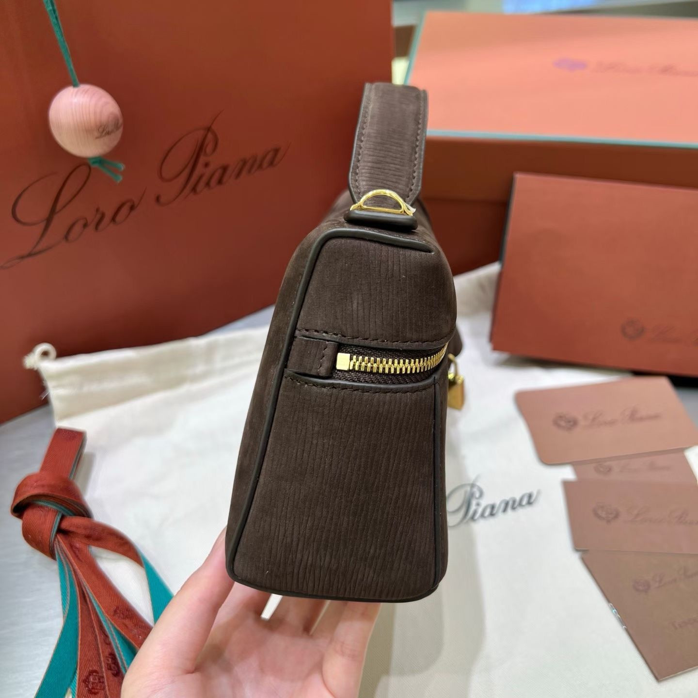 L0r0 P1ana Extra Bag L23 23x12x7cm