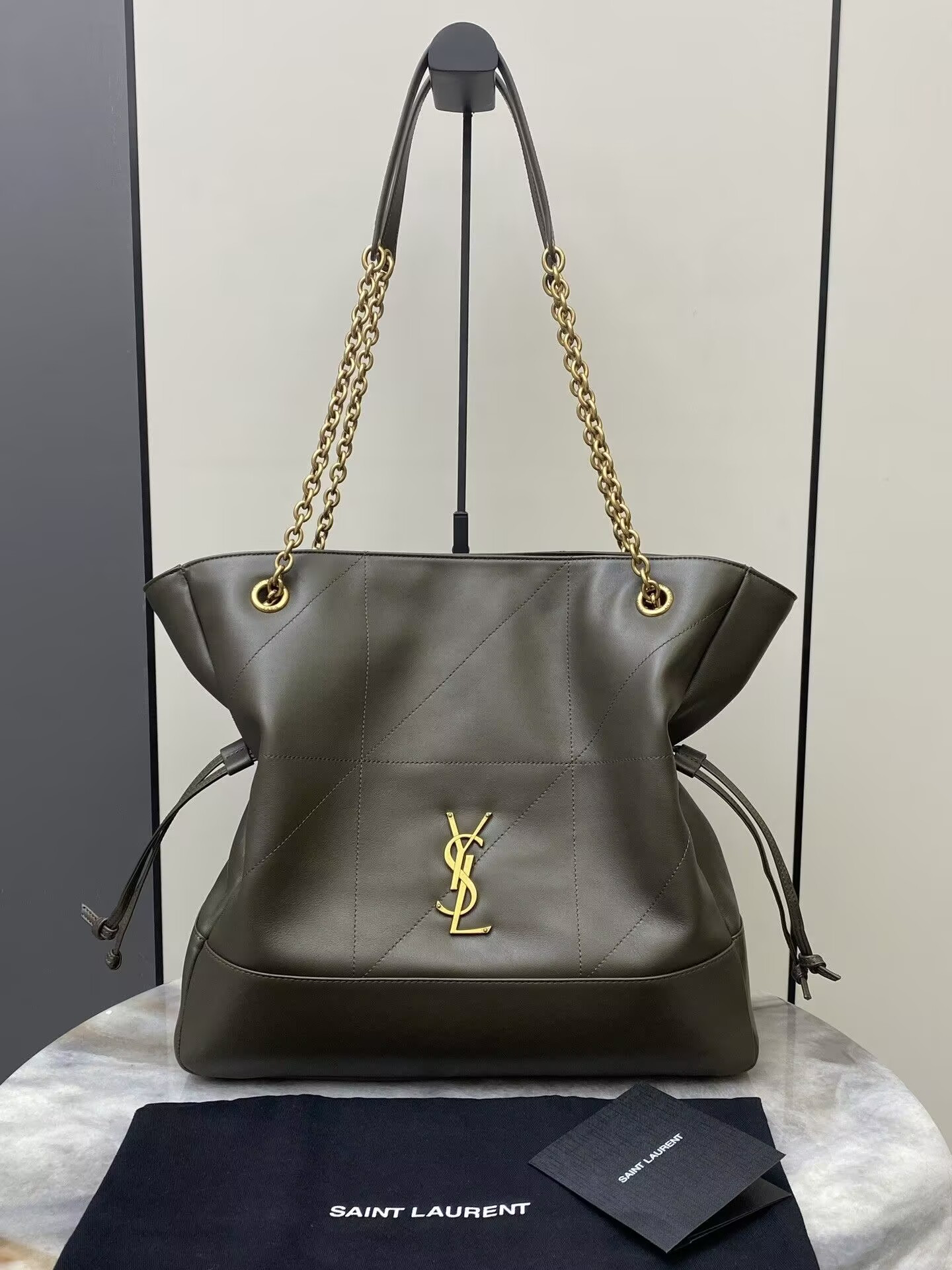 Y51 JAMIE SHOPPING in Lambskin 35x35x10cm
