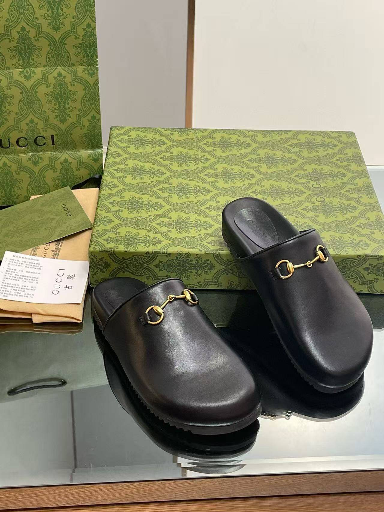 UA Gvc*1 Slippers