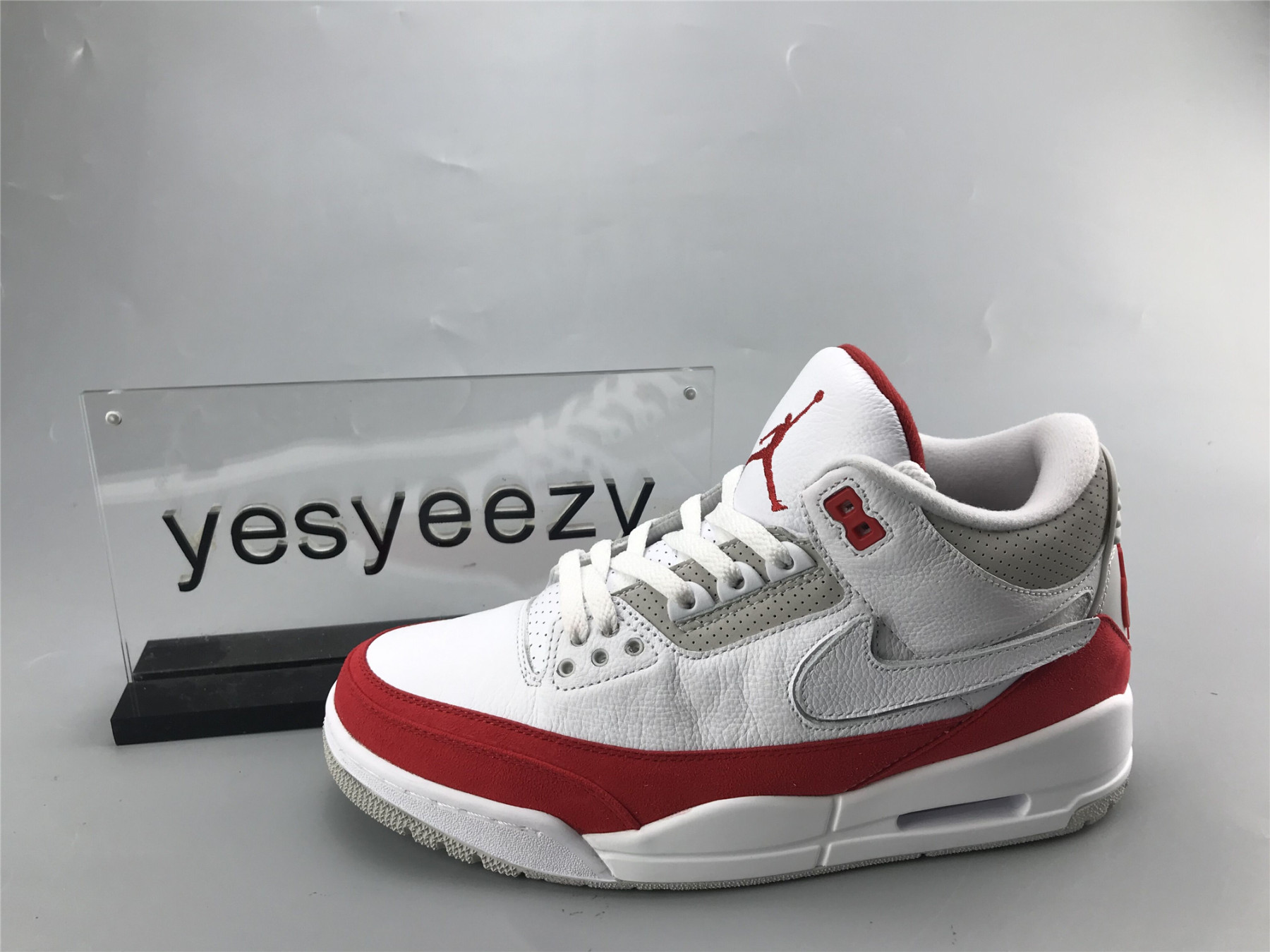 UA AIR JORDAN 3 RETRO TINKER 