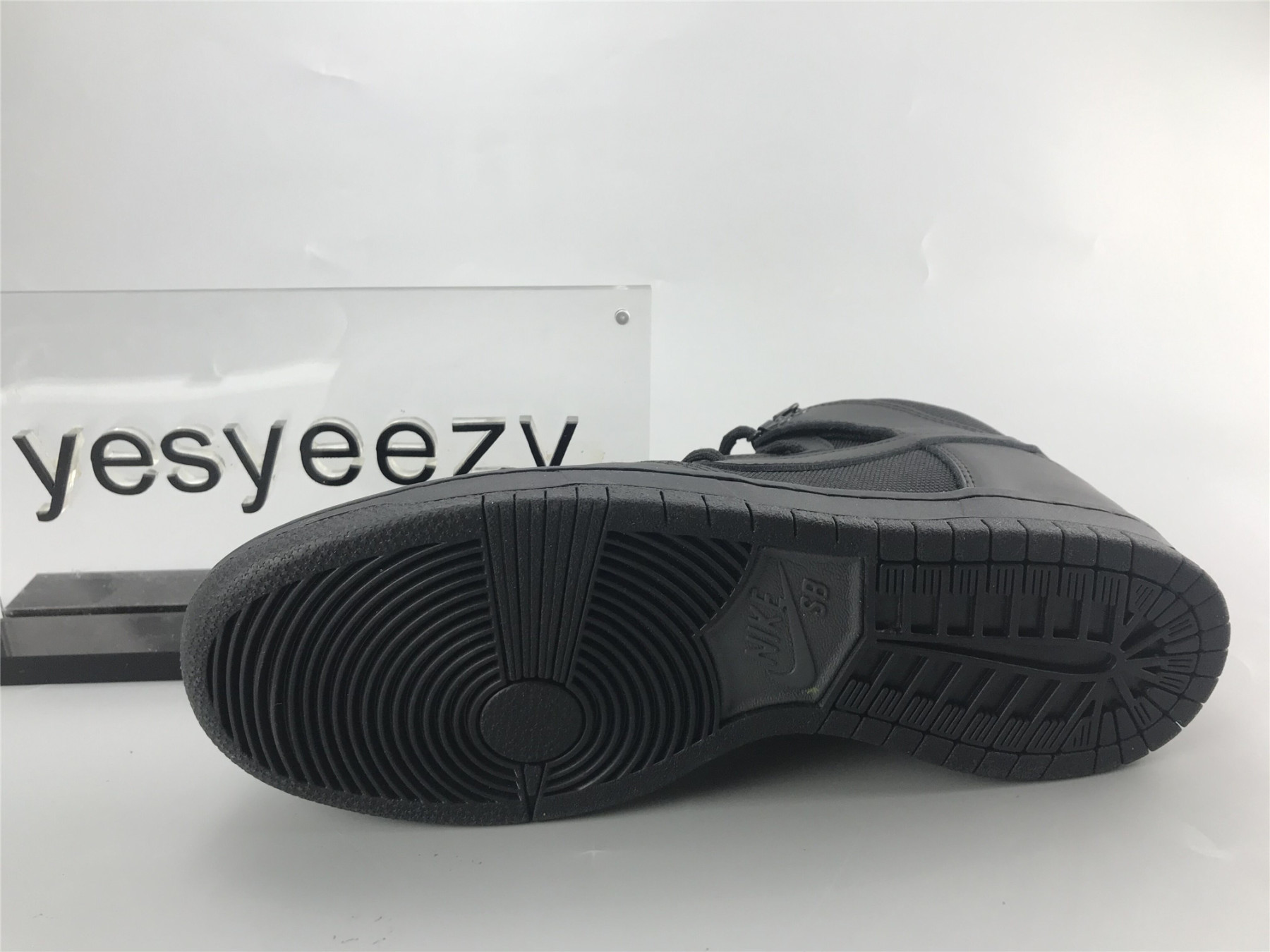 UA NIKE SB ZOOM DUNK H PRO BOTA 