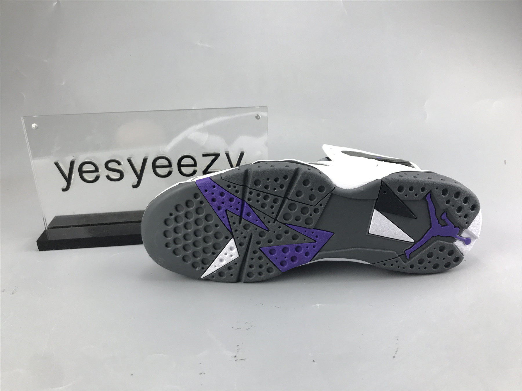 UA AIR JORDAN 7 RETRO 