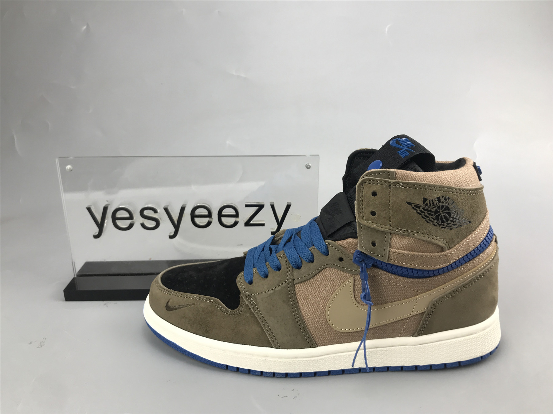 UA AIR JORDAN 1 HIGH SWITCH BLACK BROWN BLUE