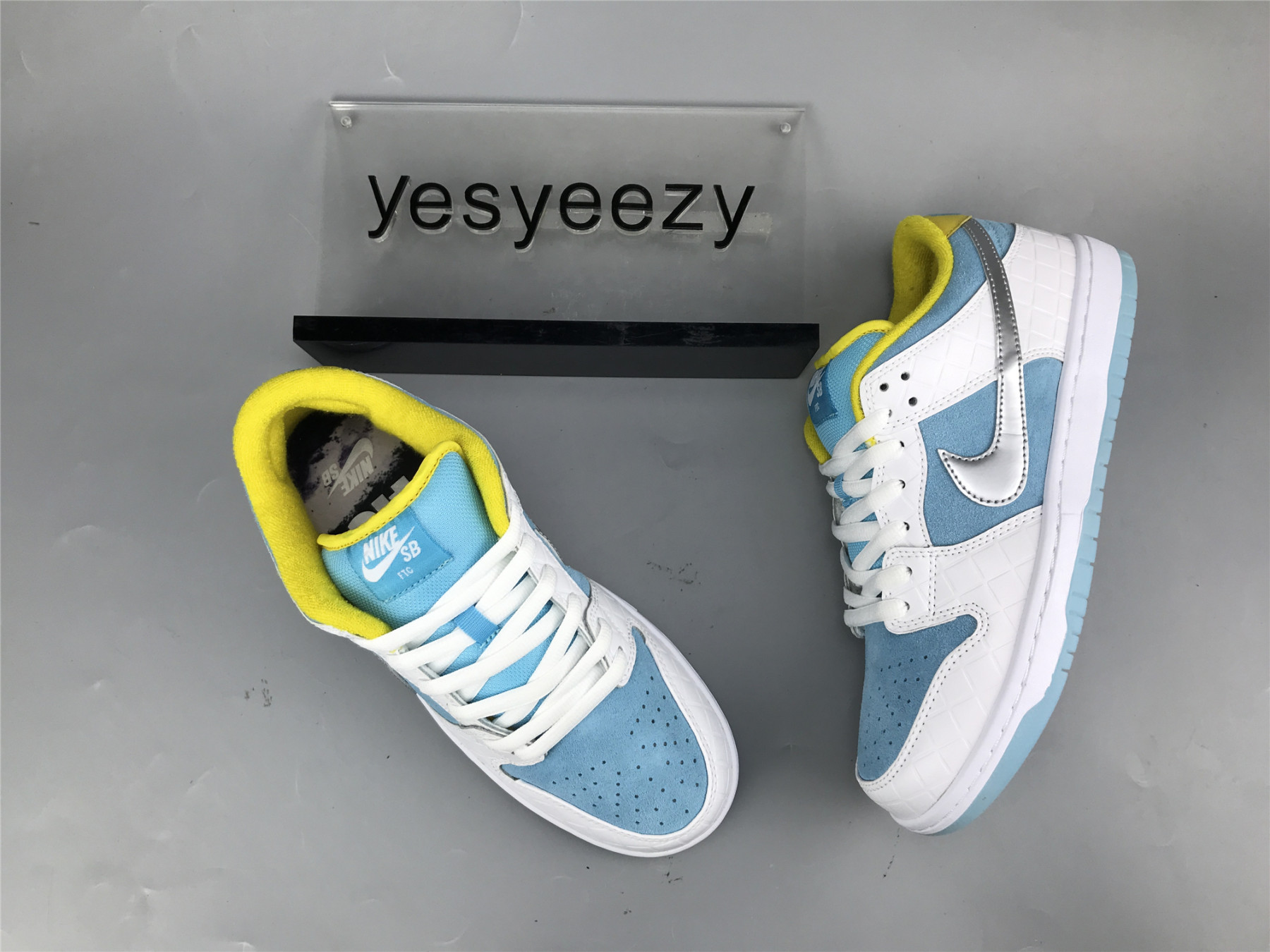 UA NIKE FTC X DUNK LOW SB 
