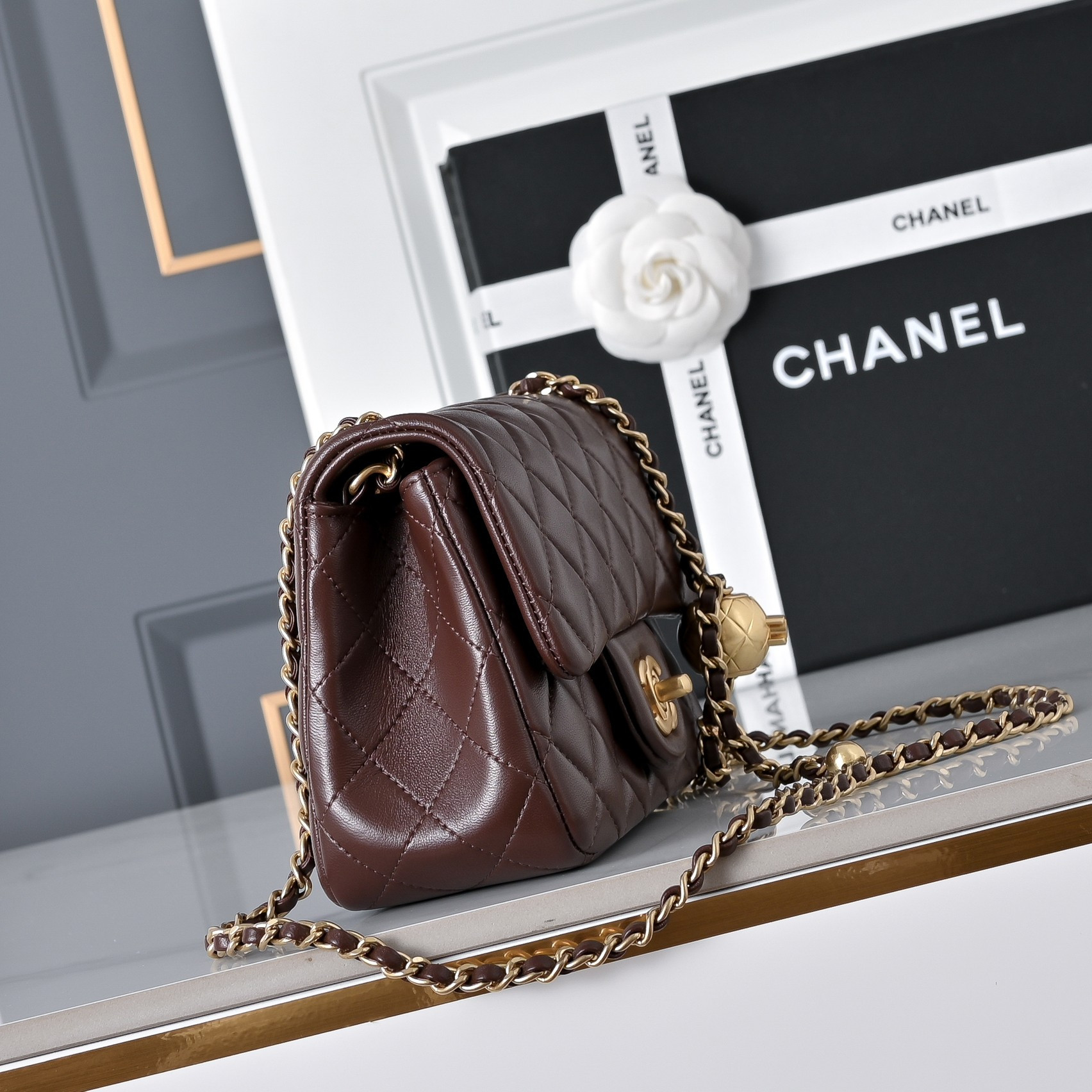 Ch**el Mini Flap Bag Coffee Brown AS1786 13.5x17x8cm