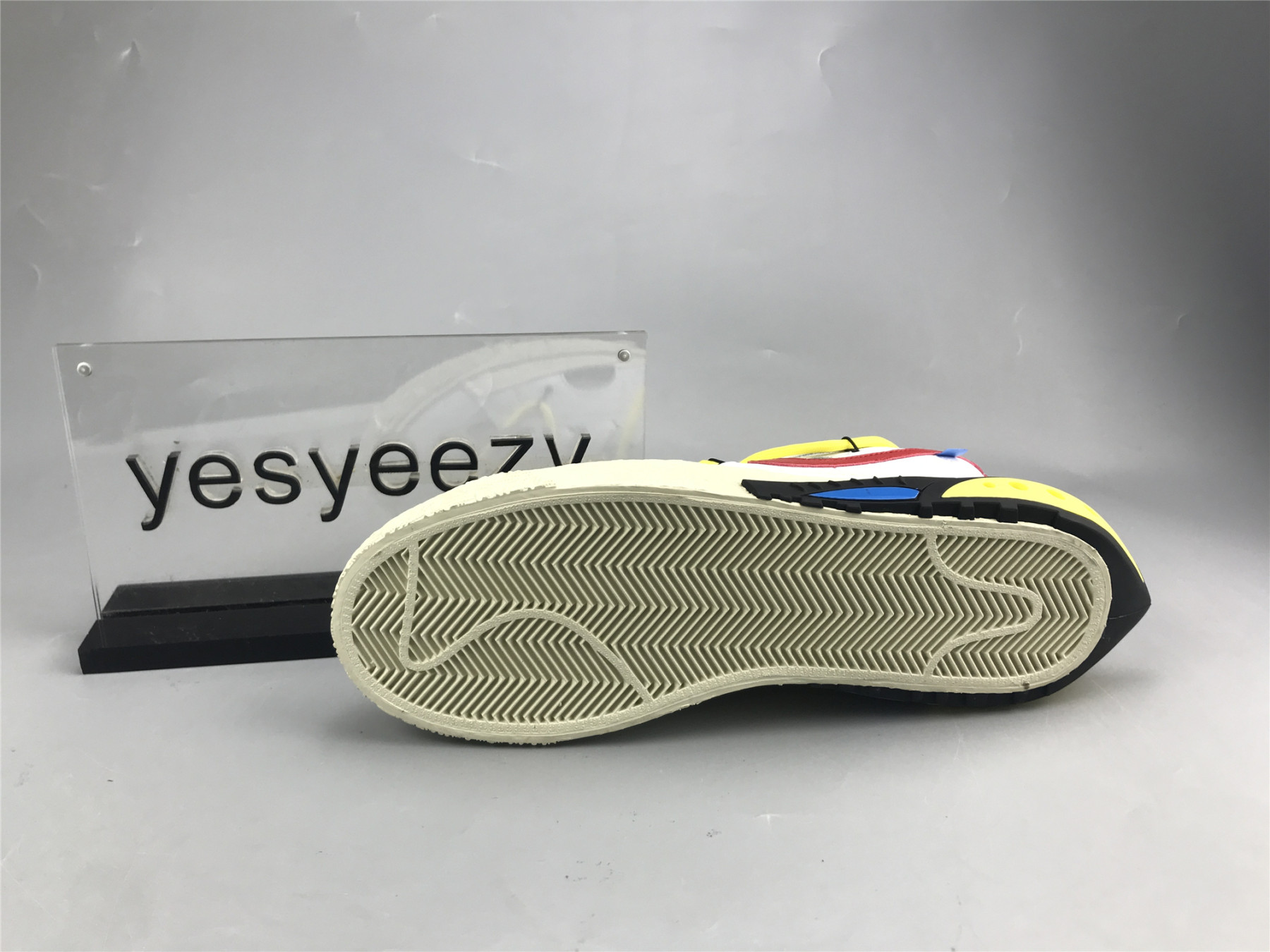 UA OFF-WHITE X BLAZER LOW 