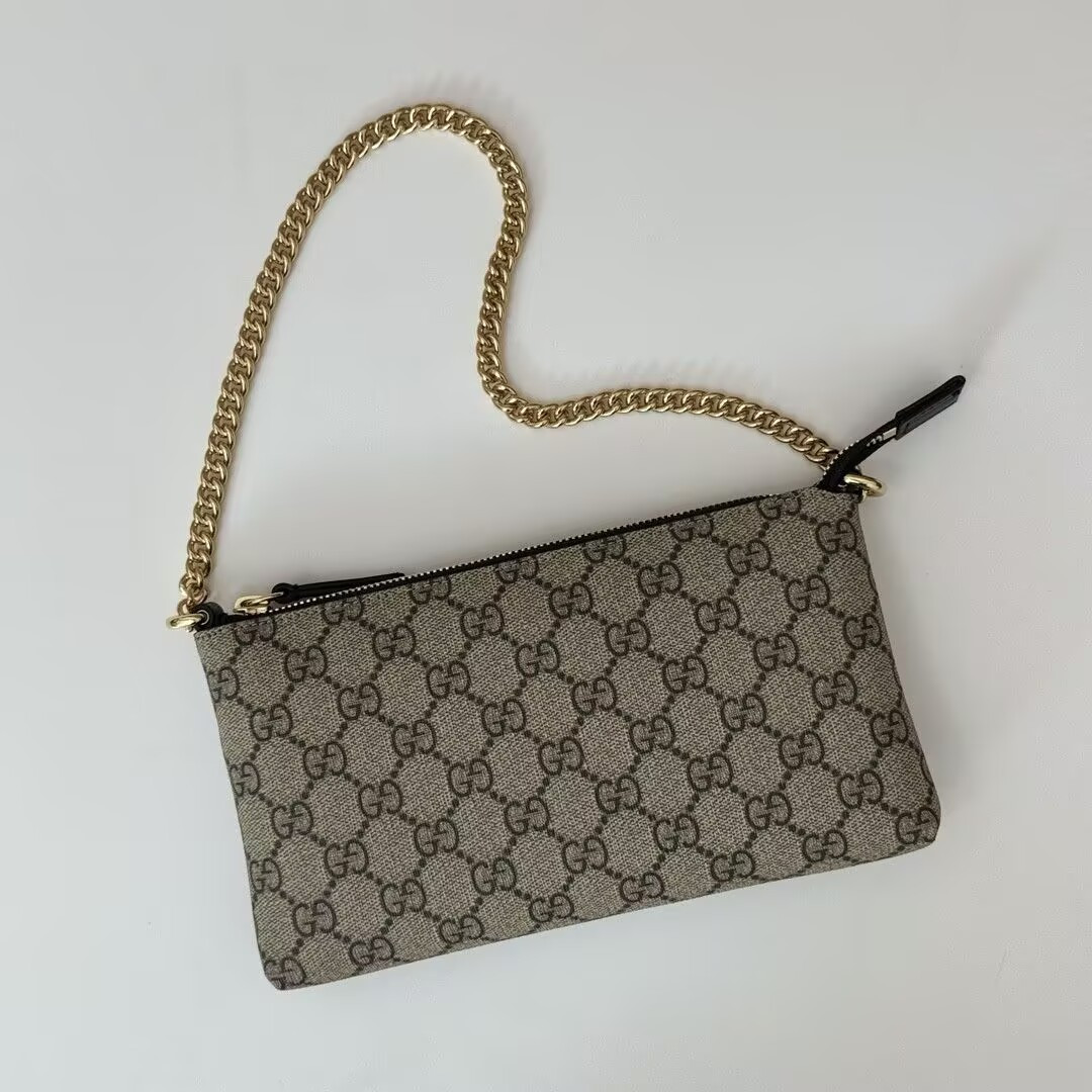 Gvc*1 Chain Wristlet Wallet GG Coated Canvas 22.5x13x2.5cm
