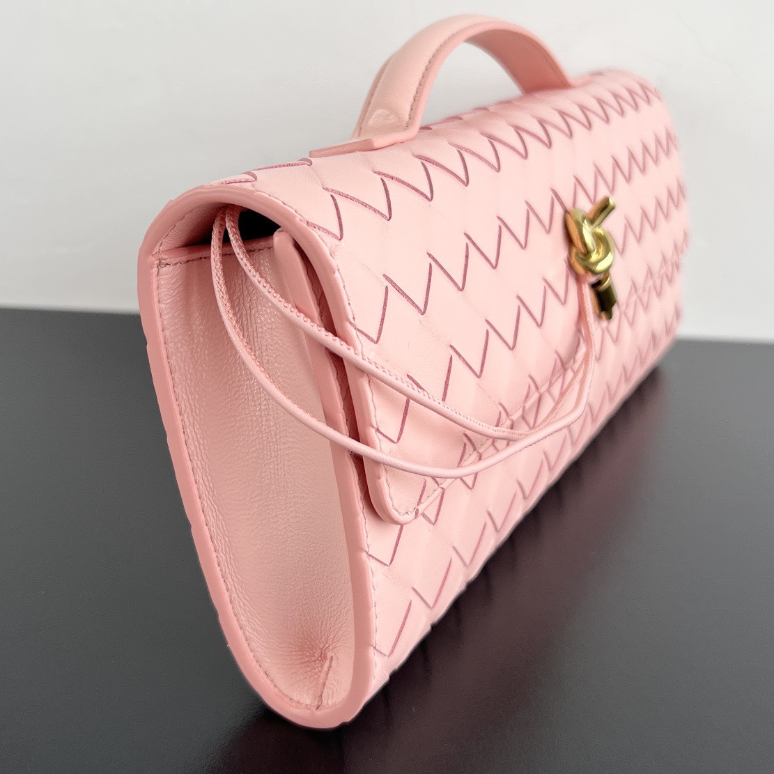 B0tt*ga Ven*ta Long Clutch Andiamo With Handle Fondant 31x13x3cm