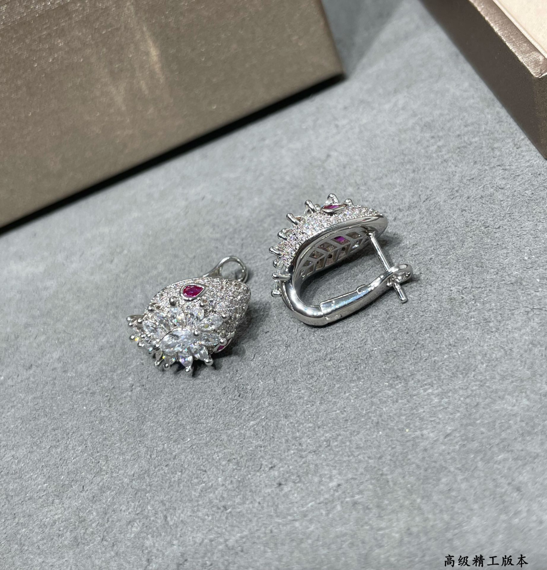 Bv1g*ai Princess Snake Earrings