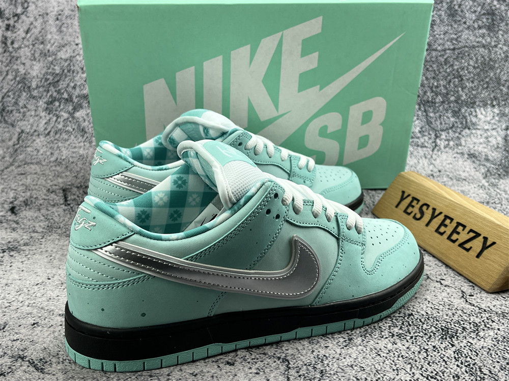 UA DUNK LOW BLUE