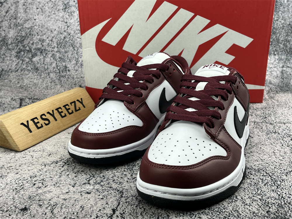 UA DUNK LOW RED