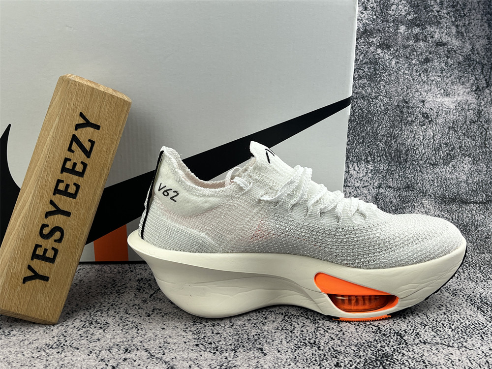 UA AIR ZOOM ALPHAFLY NEXT% 3 