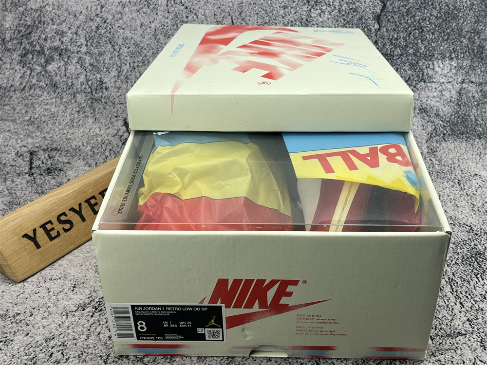 UA TROPHY ROOM X AIR JORDAN 1 RETRO LOW OG SP 