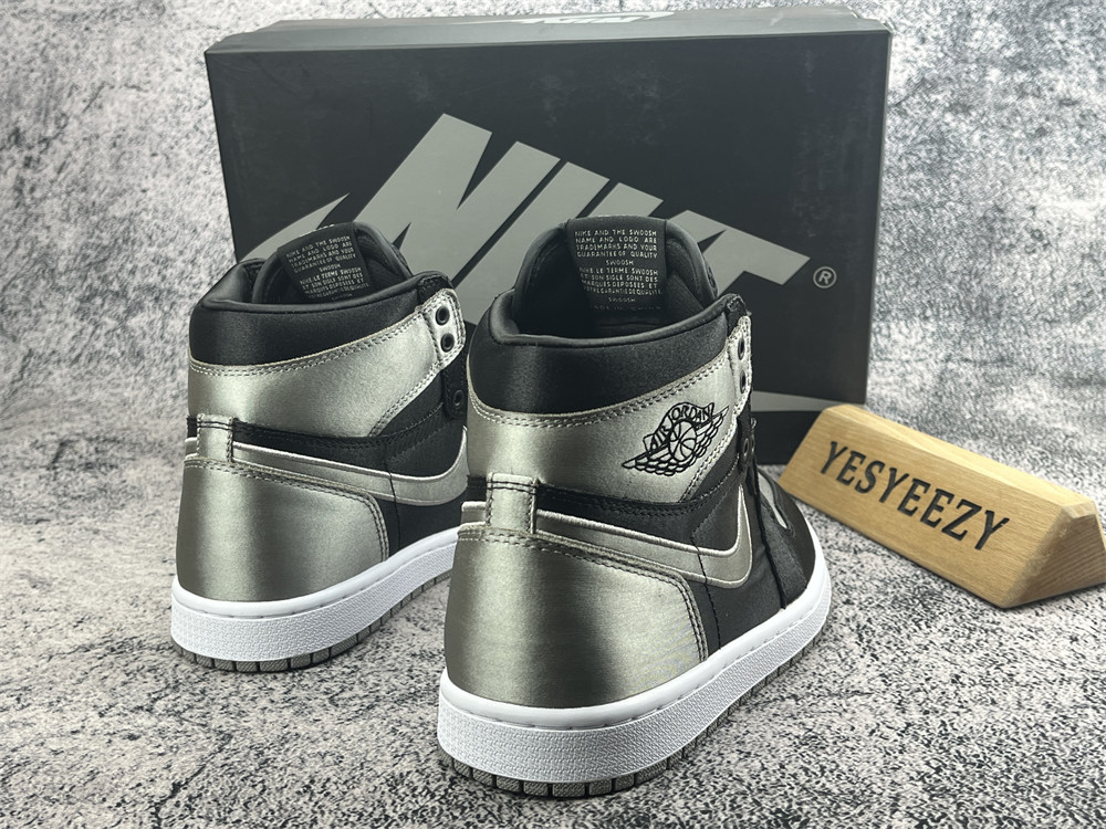 UA Jordan 1 Retro High OG