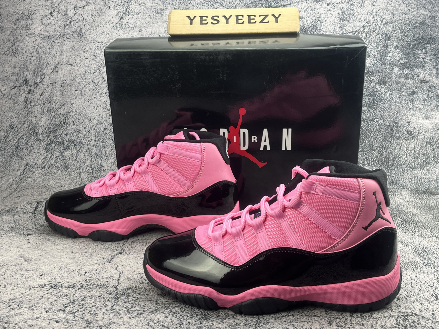 UA Jordan 11 Retro