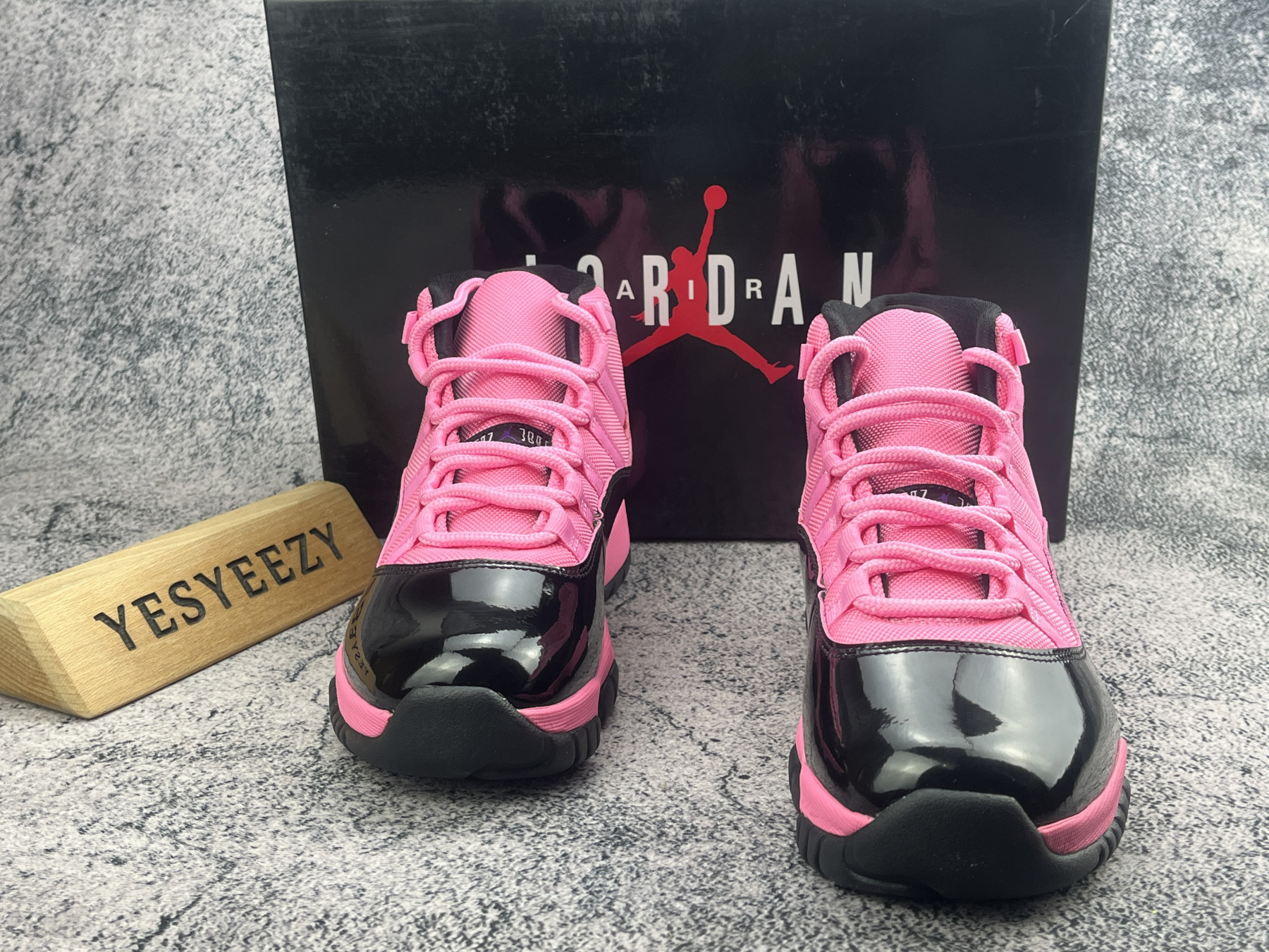 UA Jordan 11 Retro