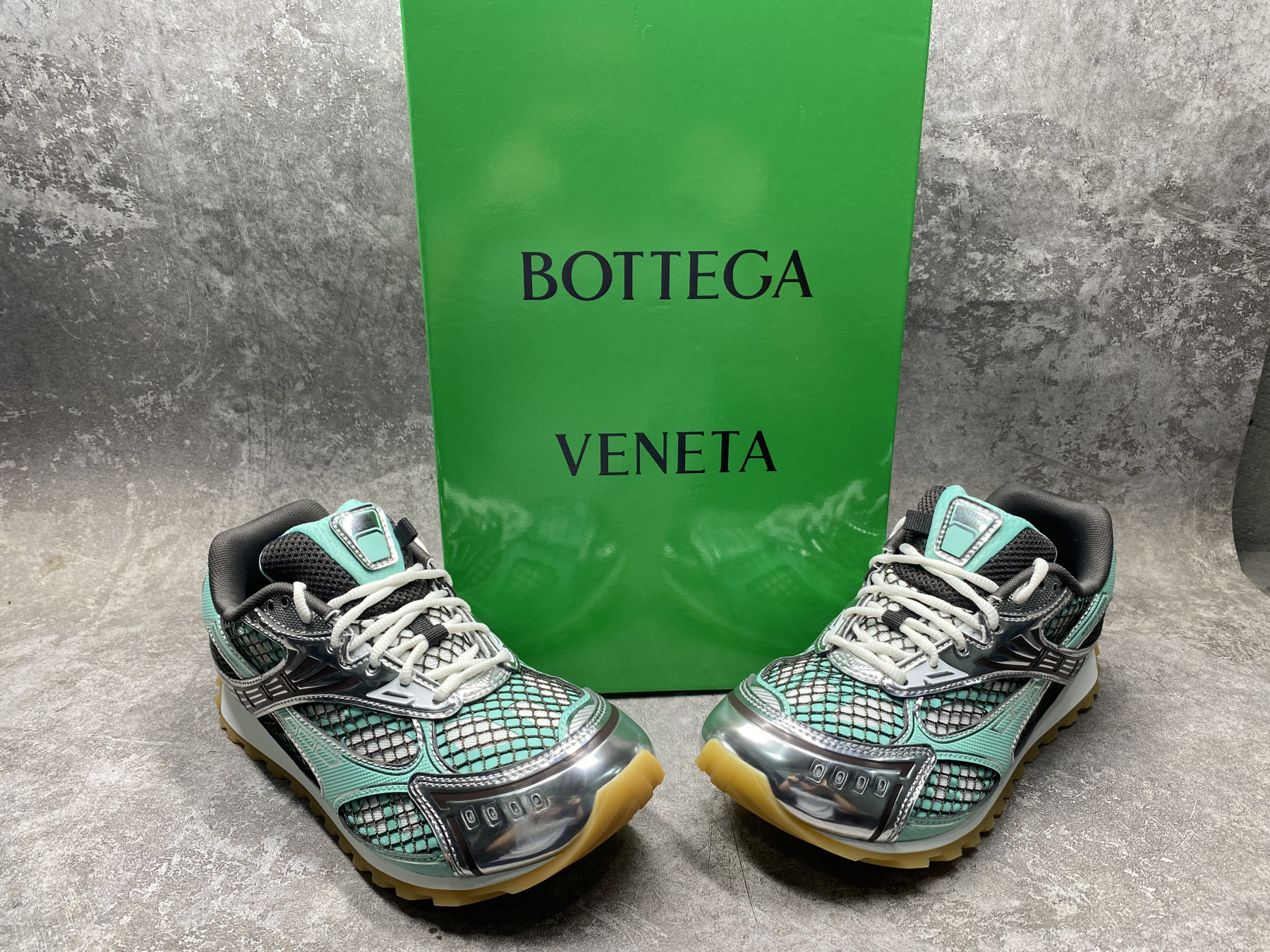 UA B0tt*ga Ven*ta Orbit Sneaker