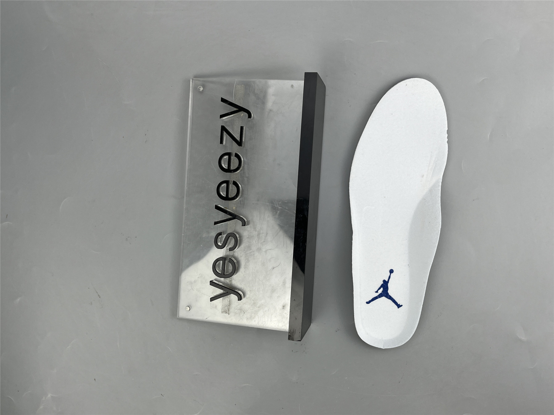 UA AIR JORDAN 3 RETRO GS 