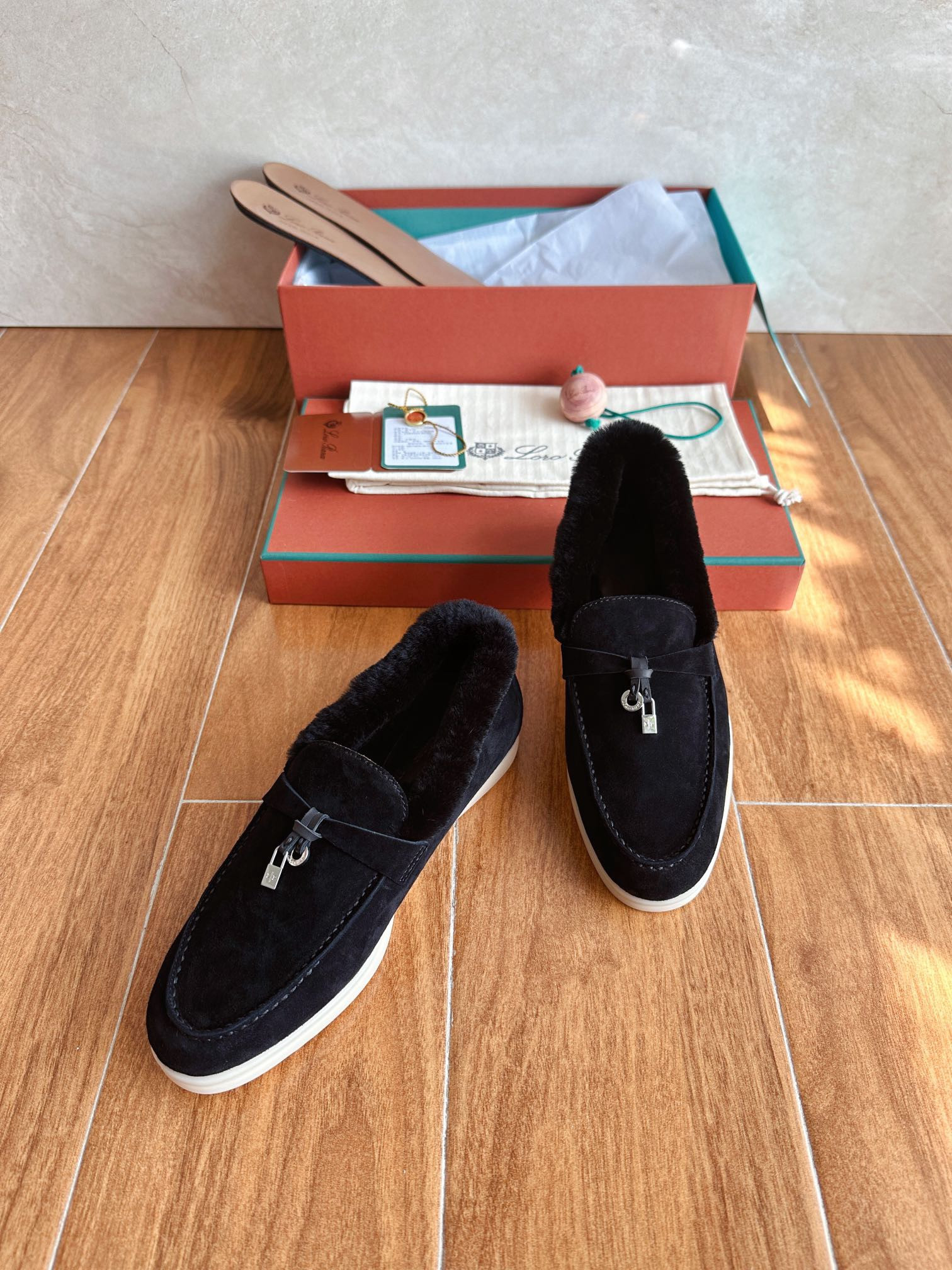 UA L0r0 P1ana Summer Charms Walk Loafers