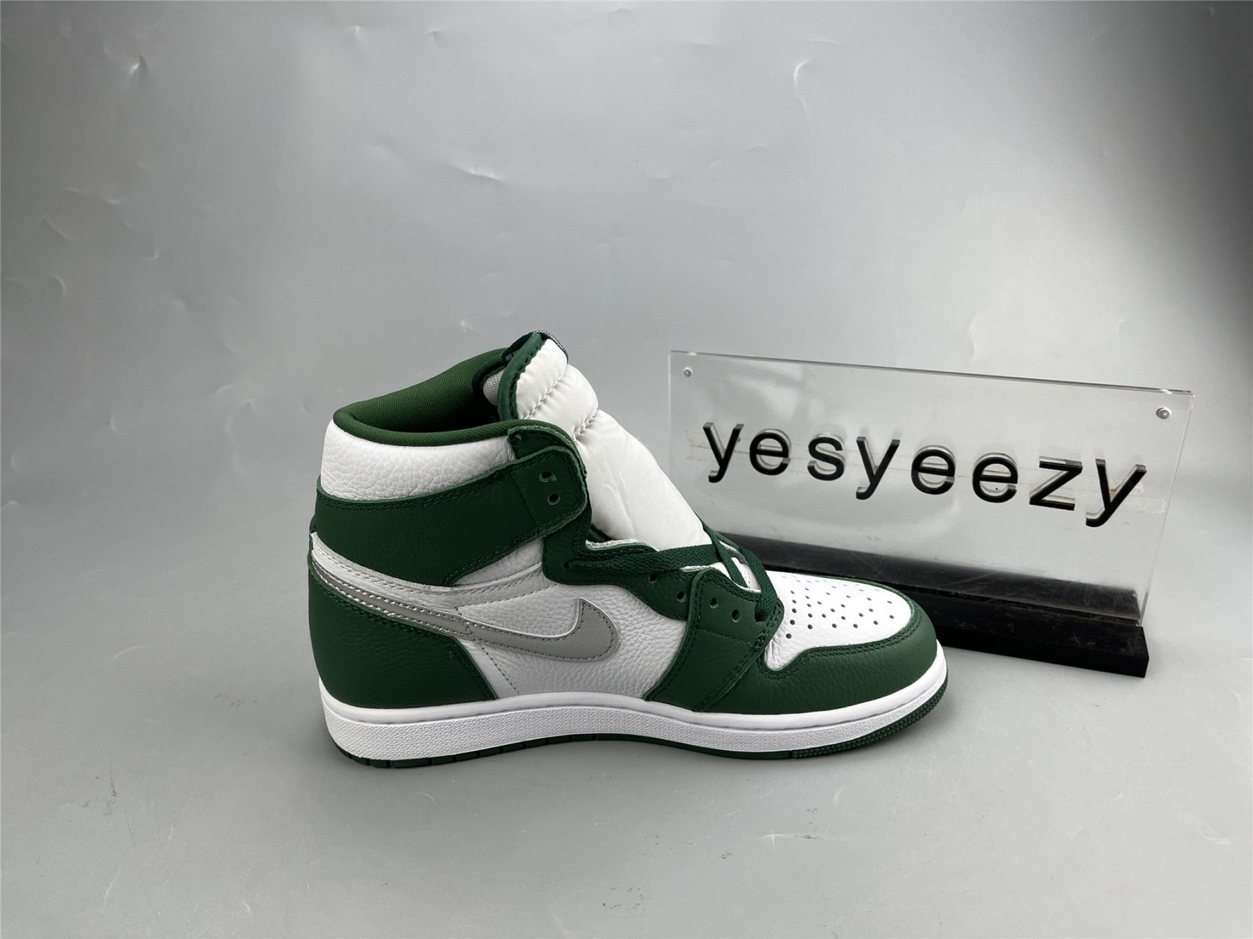 UA AIR JORDAN 1 RETRO HIGH OG 