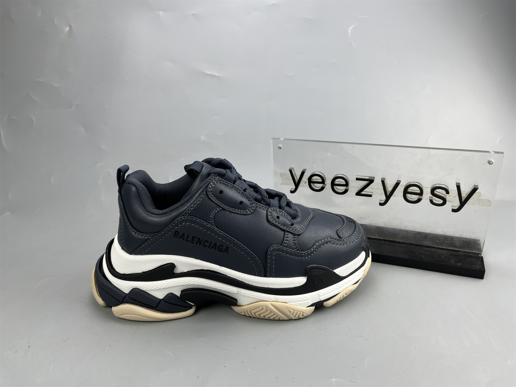 UA TRIPLE S CLEAR SOLE GREY WHITE BLUE