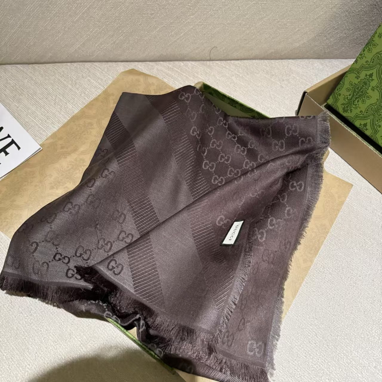 Gvc*1 scarf
