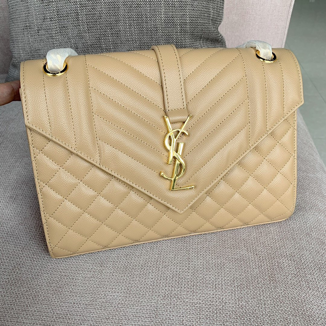 Y51 Envelope medium bag 24cm