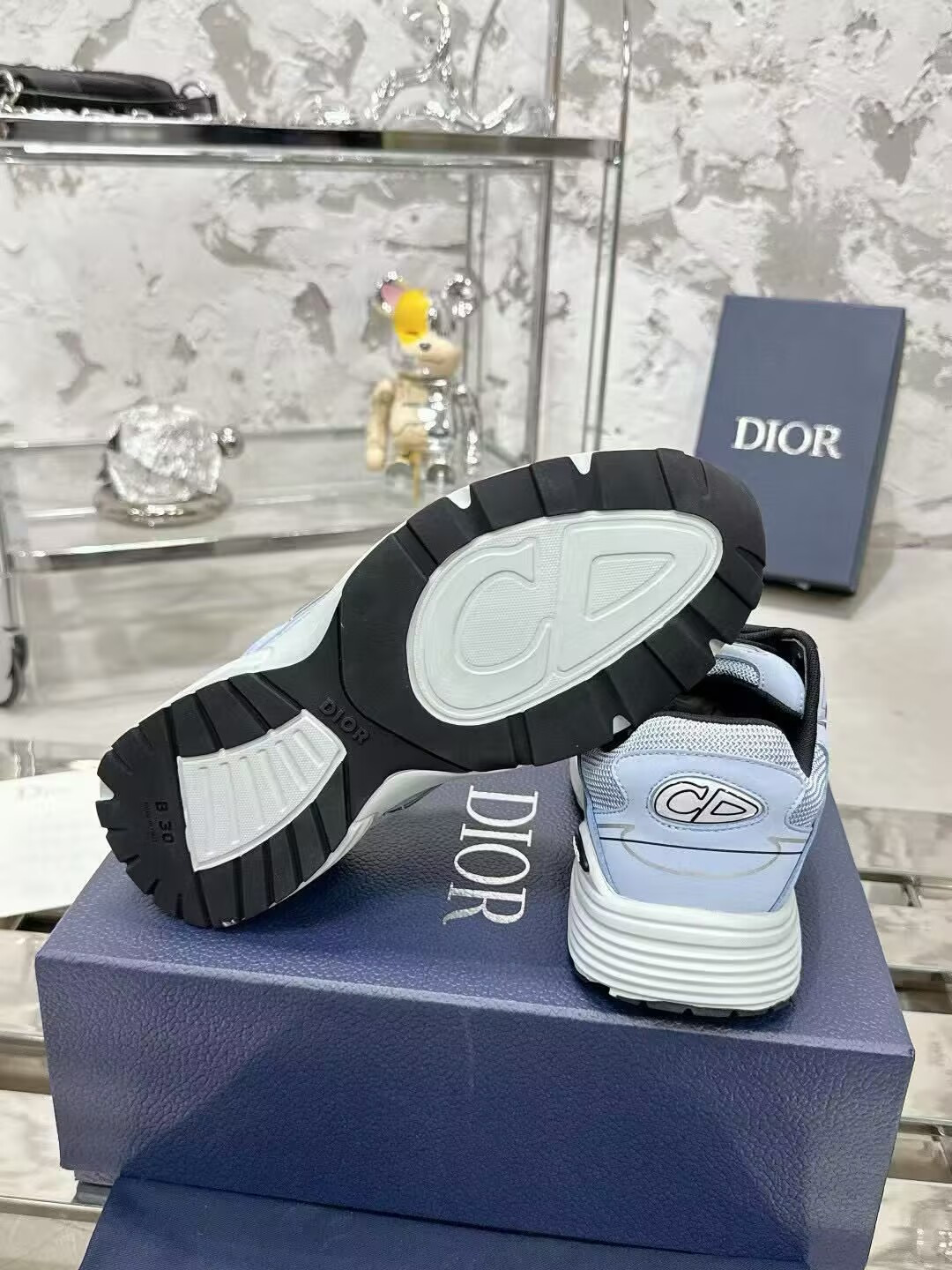 UA D10r B30