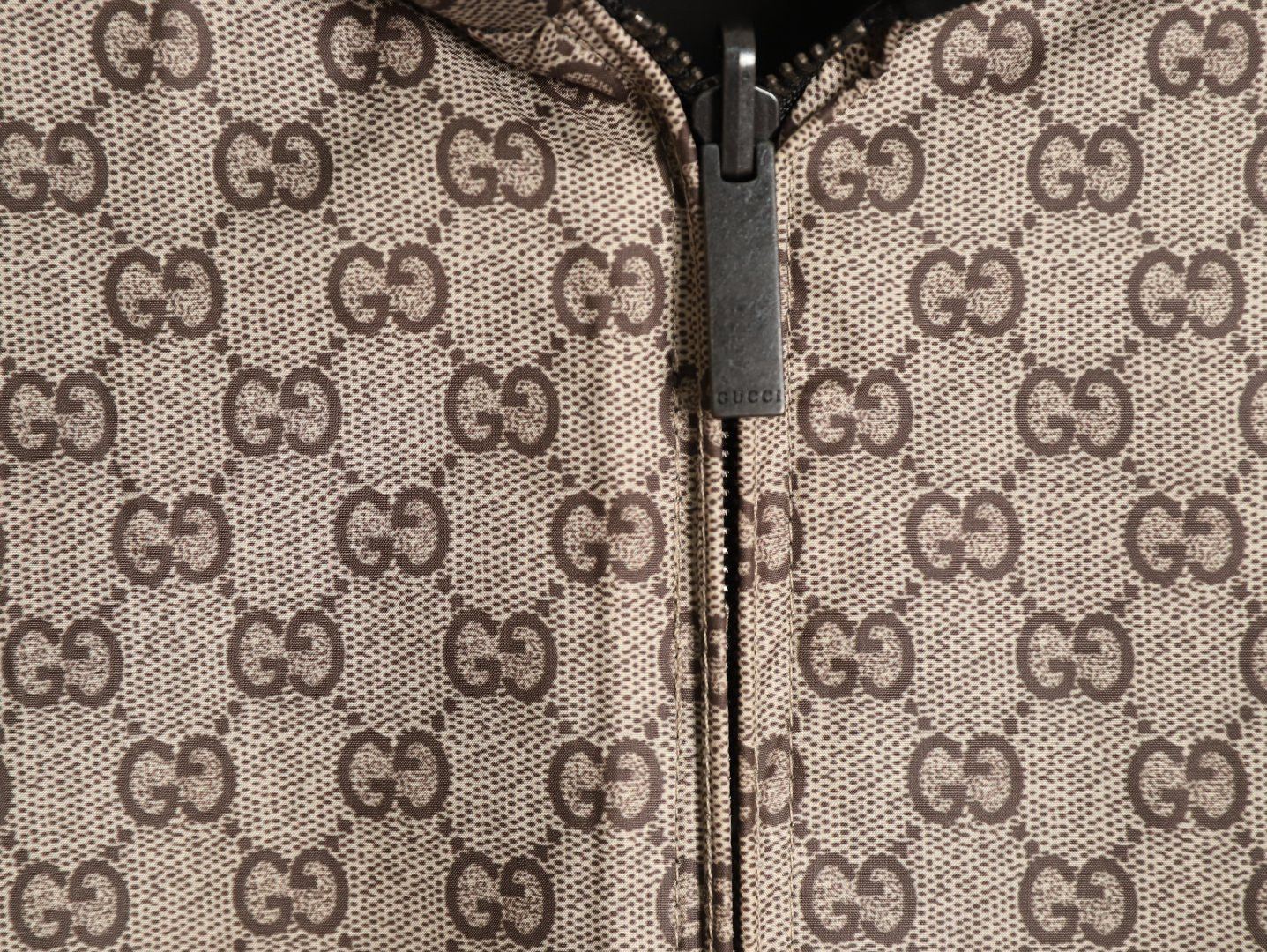 Gvc*1 GUC Reversible Jacket