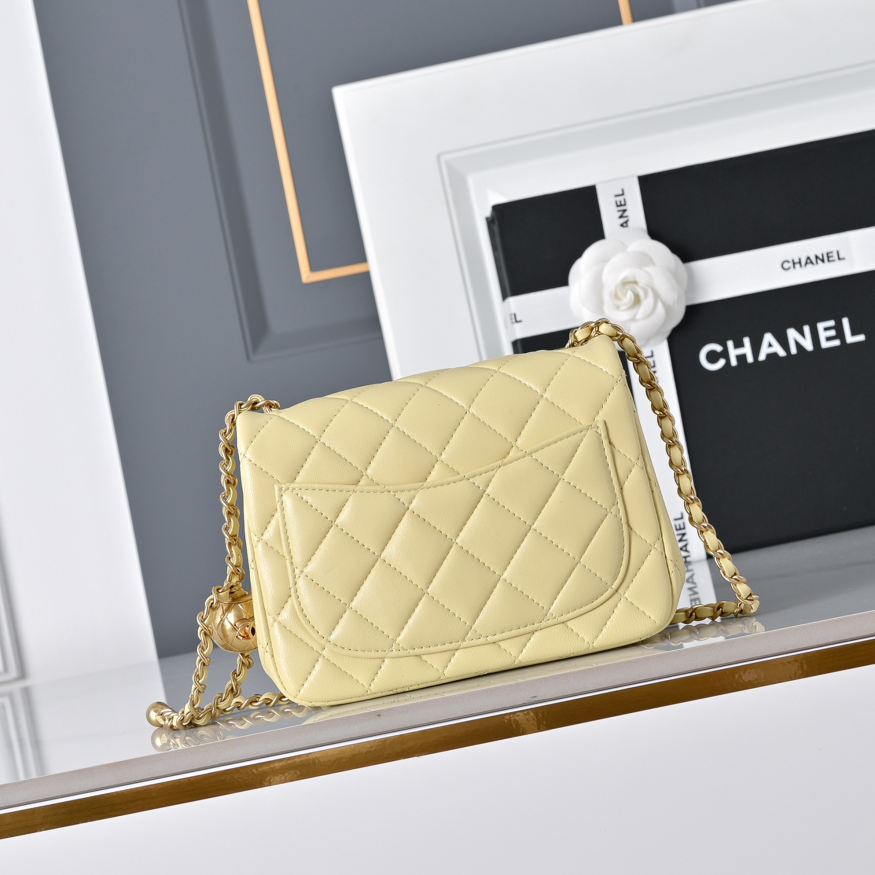 Ch**el Mini Flap Bag Butter Yellow AS1786 13.5x17x8cm