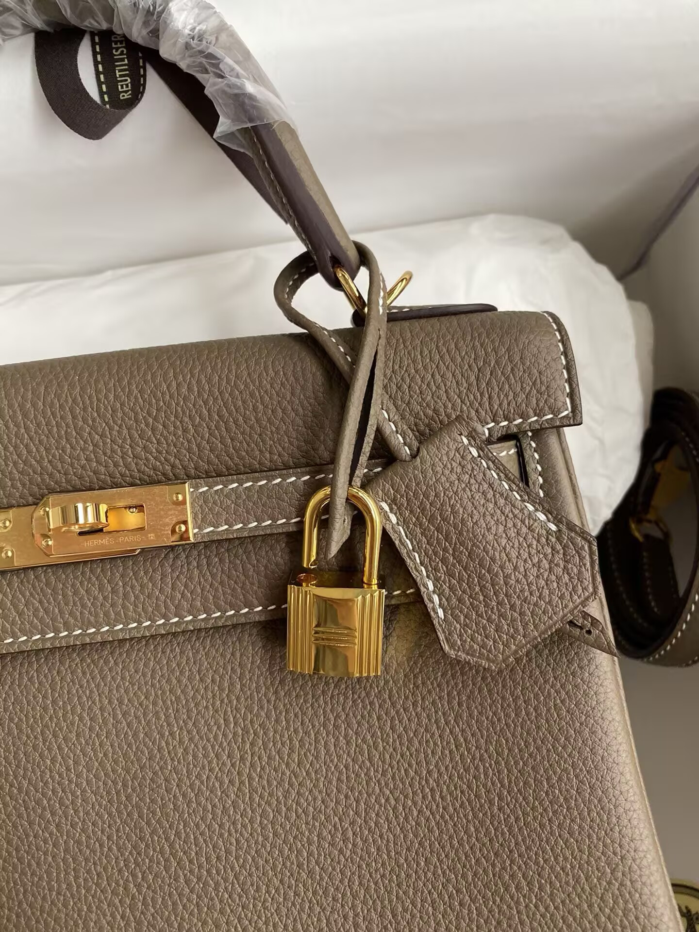 H**me5 Kelly Gold-tone Hardware 25 28