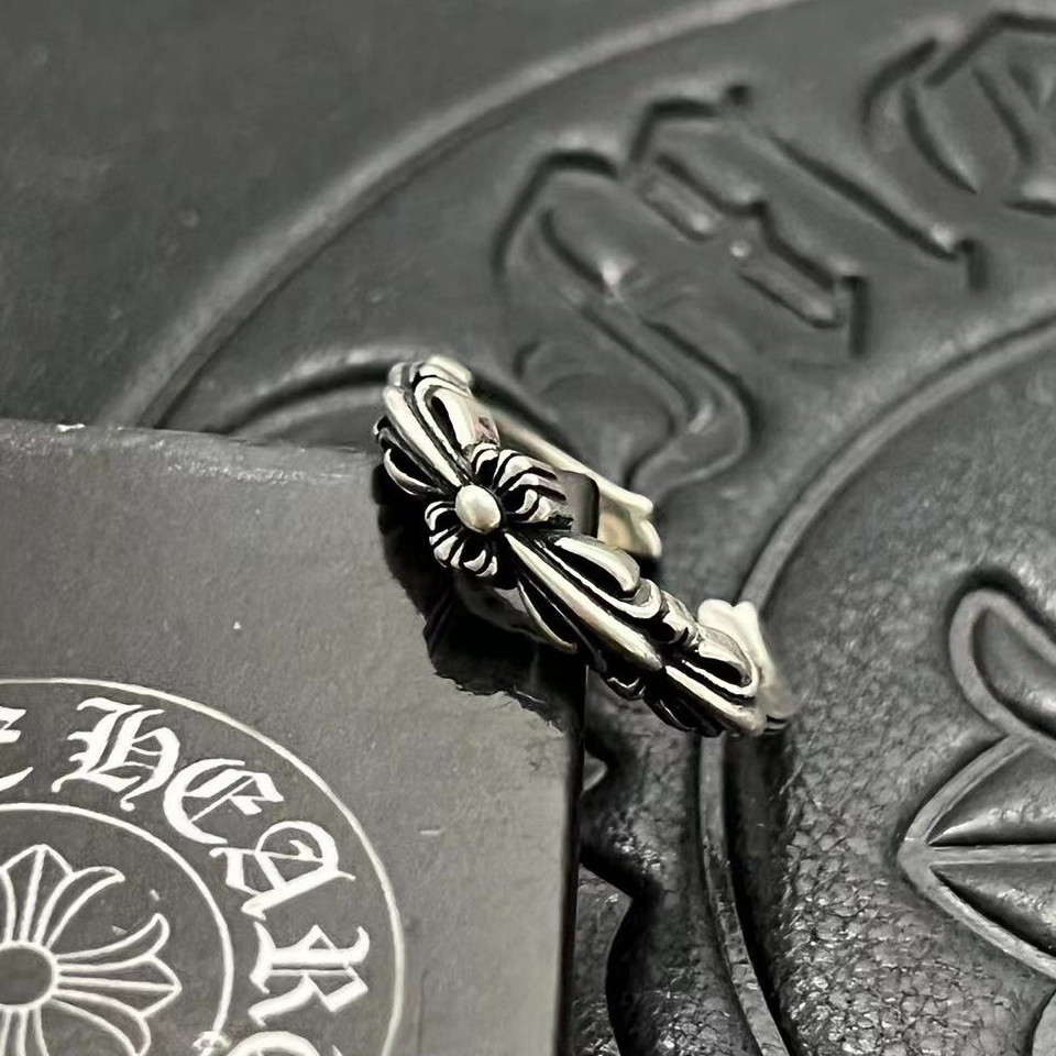 Ch*0me He**ts Open-ended Small Cross Ring