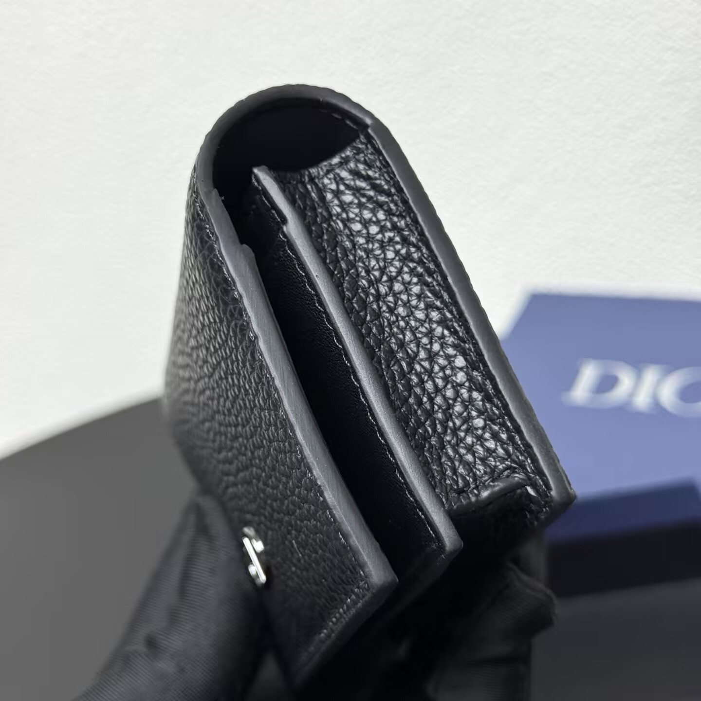 D10r CD Icon Business Card Holder 10.5x7.5x2cm