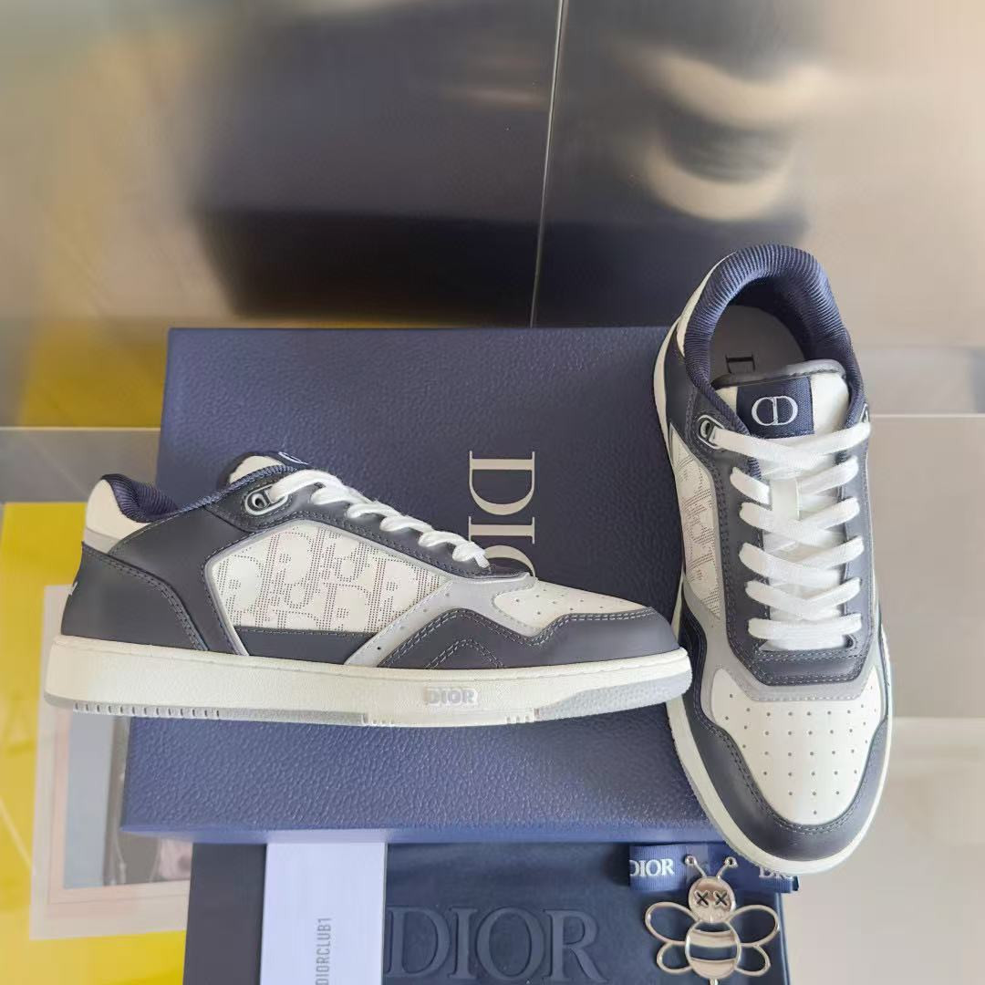 UA D10r B27 Sneaker