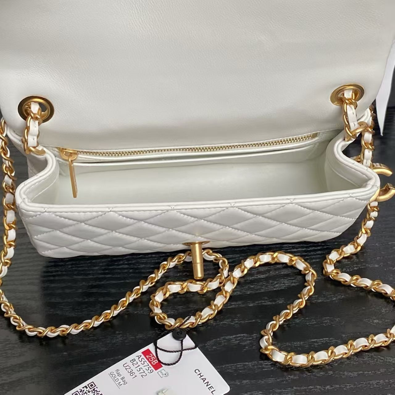 Ch**el Mini Flap Bag 20x13x7cm