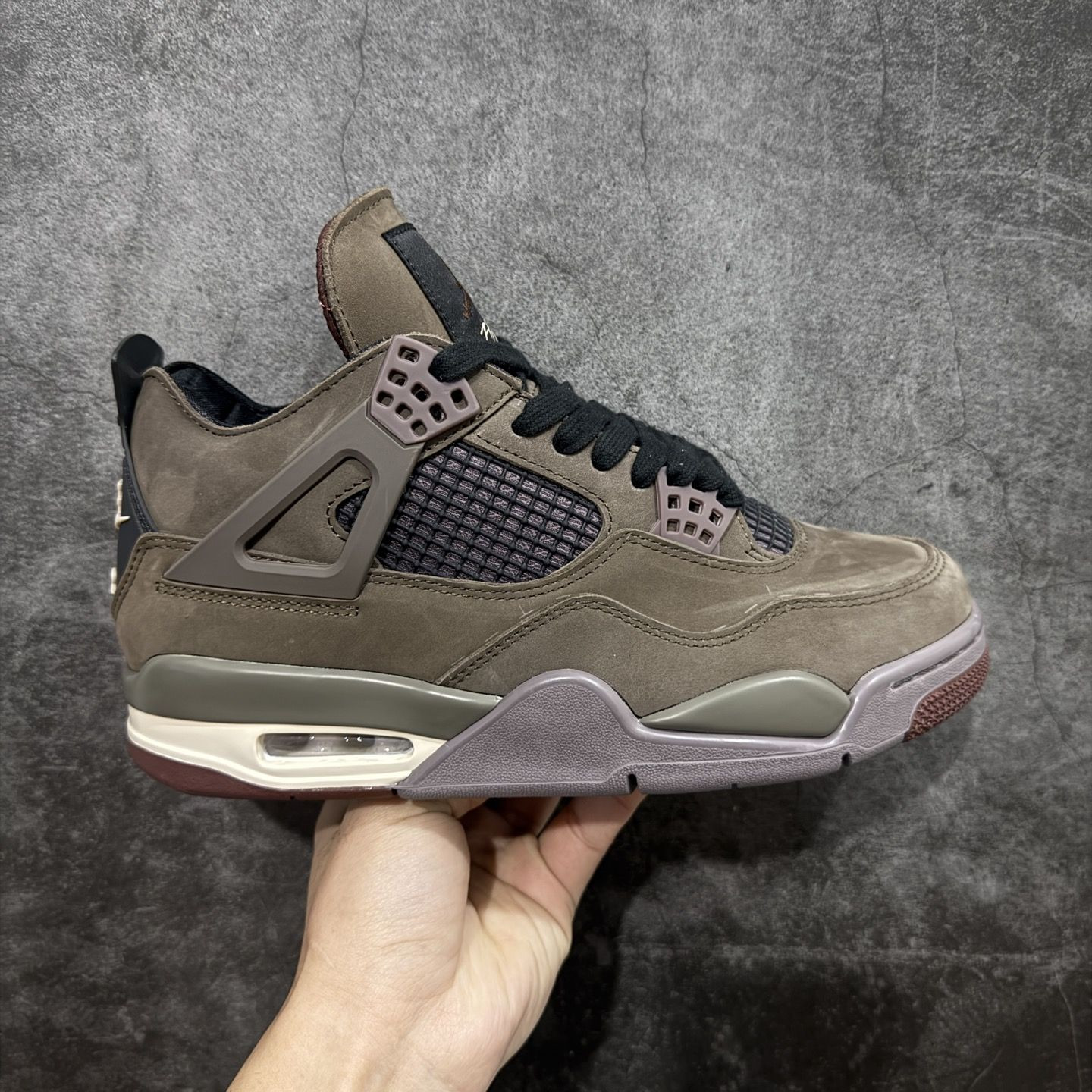 UA Air Jordan 4 Retro