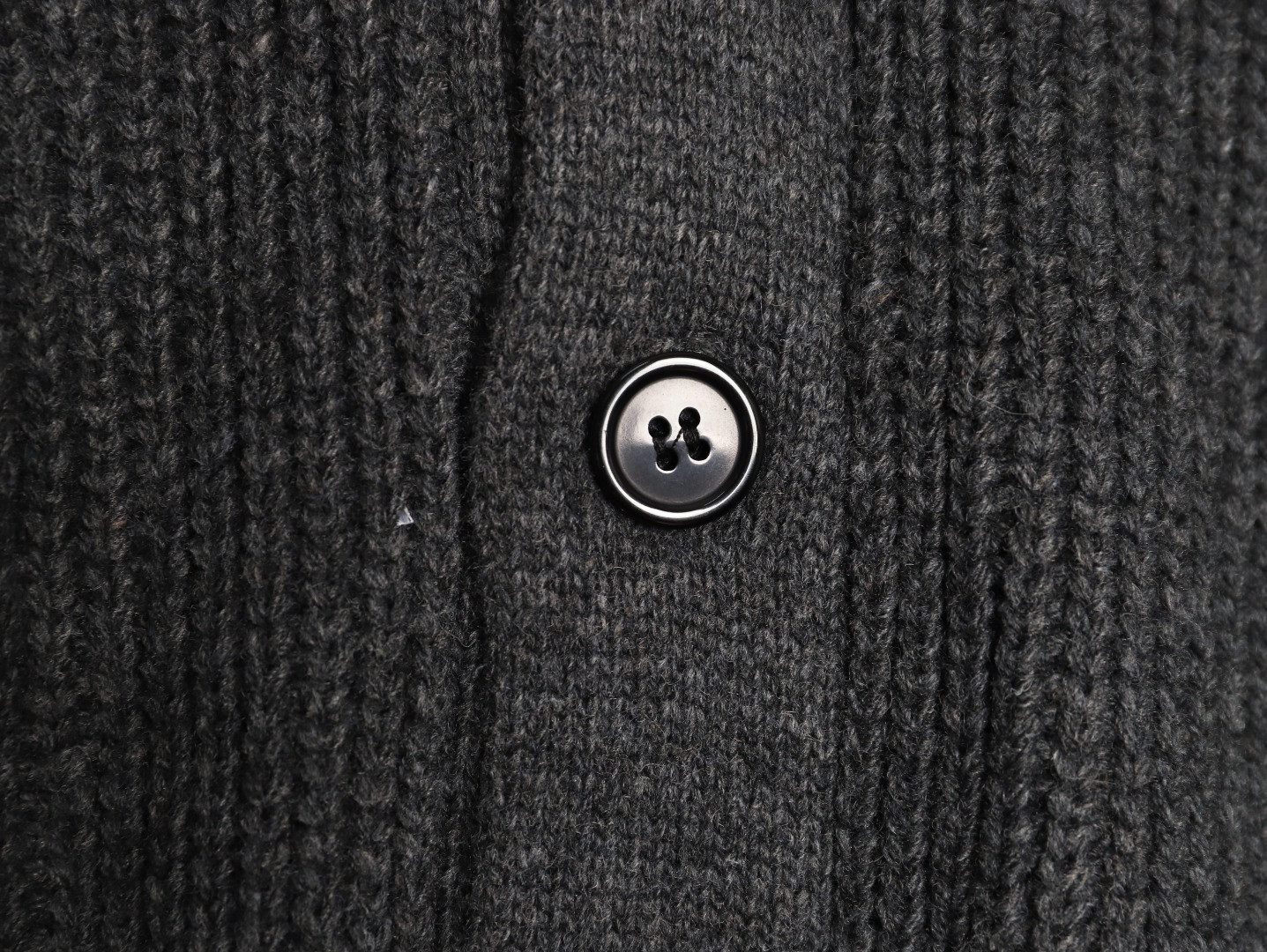 L0vis Vvtt0n LV 24FW Cardigan Sweaters